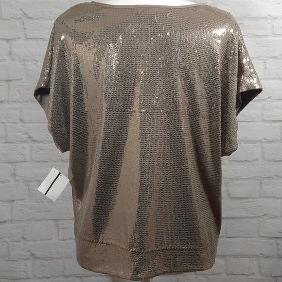MO Trina Turk Gold Sparkle Sequin Flowy Fit Short Sleeve Blouse Top Shirt NWT XS - Picture 3 of 9